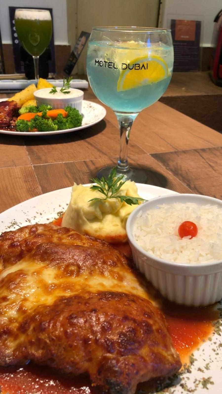 Motel Dubai Bh 벨루오리존치 외부 사진